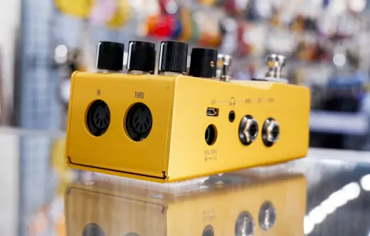 Store Special Product - Walrus Audio - Mako Series ACS1 Amp + Cab Simulator Pedal